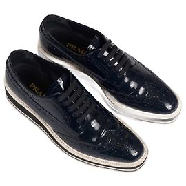 PRADA T com cadarço.eu 39 couro de vaca Preto