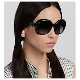Dior-Dame 95.22 R2Les lunettes de soleil rondes noires Référence: LADYR2IXR_10À1-Noir