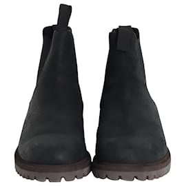 Autre Marque-Common Projects Chelsea Boots in Black Leather-Black