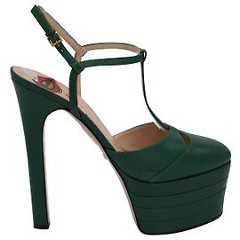 Sandali Gucci T-Strap Platform in pelle verde Verde