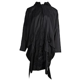 Issey Miyake-Issey Miyake Travel Raincoat in Black Nylon-Black