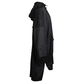Issey Miyake-Issey Miyake Travel Raincoat em nylon preto-Preto