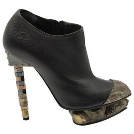 Nicholas Kirkwood x Rodarte Ankle Boots in Black Leather Black