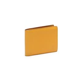 Louis Vuitton-Carteira dobrada em couro Epi-Amarelo