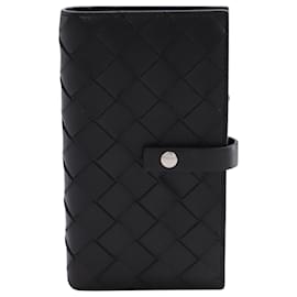 Bottega Veneta-iPhone de Bottega Veneta 11 Cubierta Pro en cuero negro-Negro