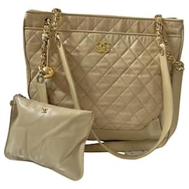 Bolso Chanel de piel beige Beige