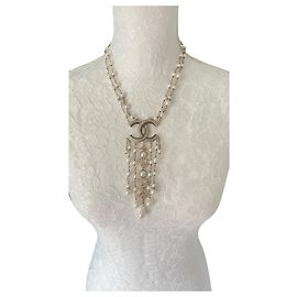 Chanel Collares largos Blanco