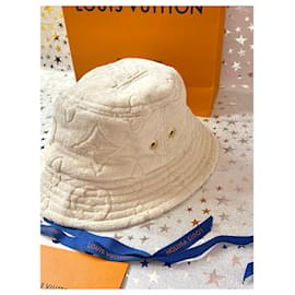 Louis Vuitton-Sombrero de vacaciones-Beige