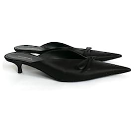 Balenciaga-Balenciaga knife point satin mules-Black