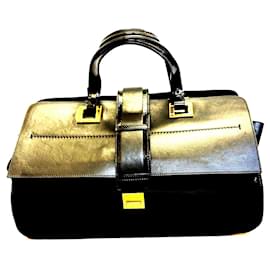 Dsquared2-Trunk bag with handles-Black