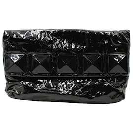 Marc Jacobs-Marc Jacobs Studded Clutch in Black Patent Leather-Black