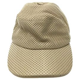 Hermès **Gorra de cuero beige Hermes Beige