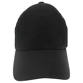 Louis Vuitton-**Louis Vuitton Baseball Cap-Black