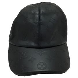 **Berretto Louis Vuitton in pelle nera Nero