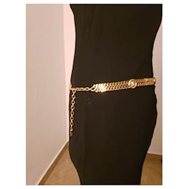 Versace-Cinturones-Gold hardware