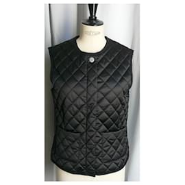 Chanel-CHANEL UNIFORM Sleeveless down jacket NEW T38 in blister-Black