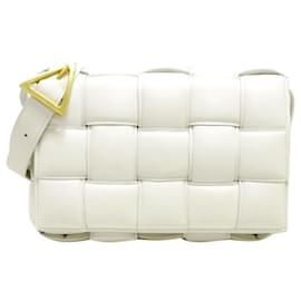 Bottega Veneta-Cassette Rembourrée Blanche Bottega Veneta-Blanc