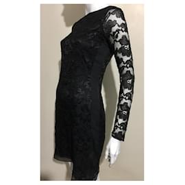 Diane Von Furstenberg-DvF Zarita Long lace dress in black-Black
