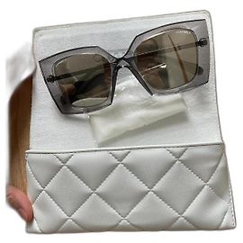 Occhiali da sole Chanel grigi e oro 24K Grigio