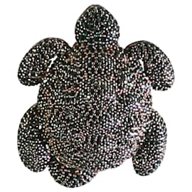 Autre Marque-Begüm Khan Turtle Brooch-Green