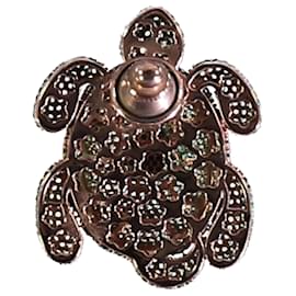 Autre Marque-Begüm Khan Turtle Brooch-Green