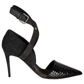 Brunello Cucinelli Escarpins en cuir de python à bride de cheville et perles Monili Noir