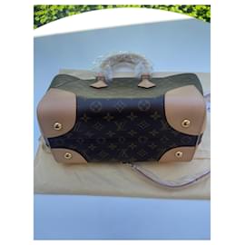 Louis Vuitton-Monogramma Louis Vuitton Phenix MM-Marrone