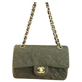 Chanel-Vintage 1990’s Green Chanel small lined flap wool flap bag-Dark green,Gold hardware