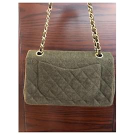 Chanel-Vintage 1990’s Green Chanel small lined flap wool flap bag-Dark green,Gold hardware