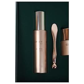Autre Marque-Facial treatment Cinq Mondes Paris-Green