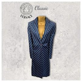 Autre Marque-Versus Classic Blue Pinstripe Spring Coat IT 42 US 8 UK 10 Prix de vente recommandé £2229-Bleu