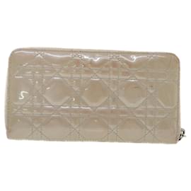 Christian Dior-Christian Dior Lady Dior Wallet Patent leather Beige 02-LU-0172 Auth bs4860-Beige
