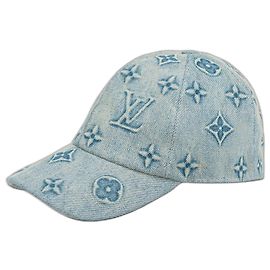 Louis Vuitton Kappe aus gewaschenem LV-Monogramm-Denim Blau