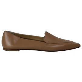 Mocasines Aeyde Aurora de piel beige con puntera en punta Beige