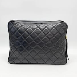 Chanel-CC Quilted Leather Tassel Crossbody Bag-Black