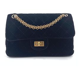 Chanel 2.55 Handtasche aus schwarzem Samt Schwarz