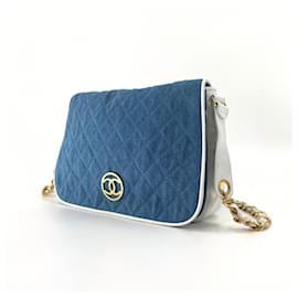 Chanel-Bolsos de mano-Azul claro