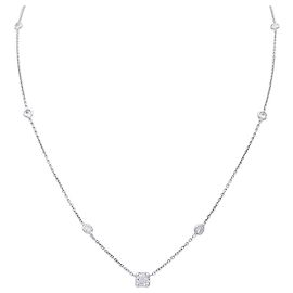 inconnue Collier or blanc et diamants. Autre