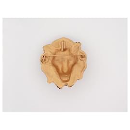 Chanel-CHANEL LION HEAD BROOCH 2001 BLACK RHINESTONES GOLD METAL PENDANT HEAD BROOCH-Golden