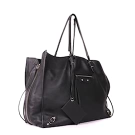 Balenciaga-BALENCIAGA Sacs à main T.  cuir de vachette-Noir