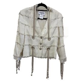 Chanel Blazer CC Tweed com aplicação de pérolas Cru