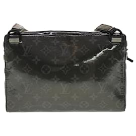 Louis Vuitton-LOUIS VUITTON Monogram Eclipse Glaze Messenger PM Shoulder Bag M52218 auth 40800-Other