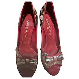 Louis Vuitton-Heels with open toe with Louis Vuitton monogram-Brown