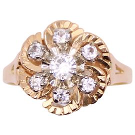 Autre Marque Anel floral com pedras brancas em ouro amarelo 18 quilates Gold hardware