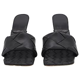 Bottega Veneta-Bottega Veneta Lido High Heel Sandals in Black Intrecciato Leather -Black