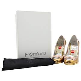 Yves Saint Laurent-Yves Saint Laurent Zapatos de tacón mocasín metalizados en cuero dorado-Dorado