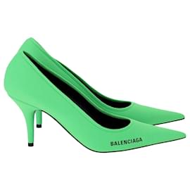 Balenciaga-Balenciaga Knife Knit Pumps in Green Polyamide-Green