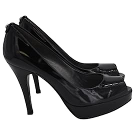 Stuart Weitzman-Sapato de plataforma peep-toe Stuart Weitzman em couro envernizado preto-Preto