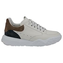Alexander Mcqueen-Alexander McQueen Court Low-Top Sneakers en cuero color crema-Blanco,Crudo