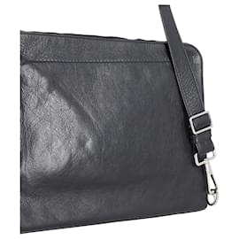Saint Laurent-Saint Laurent Shoulder Bag in Black Leather -Black